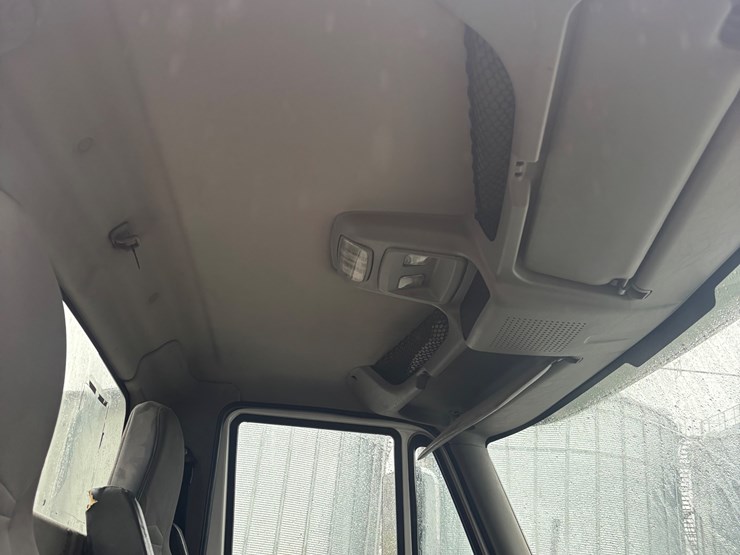 #1400-•-2013-prostar-image-6