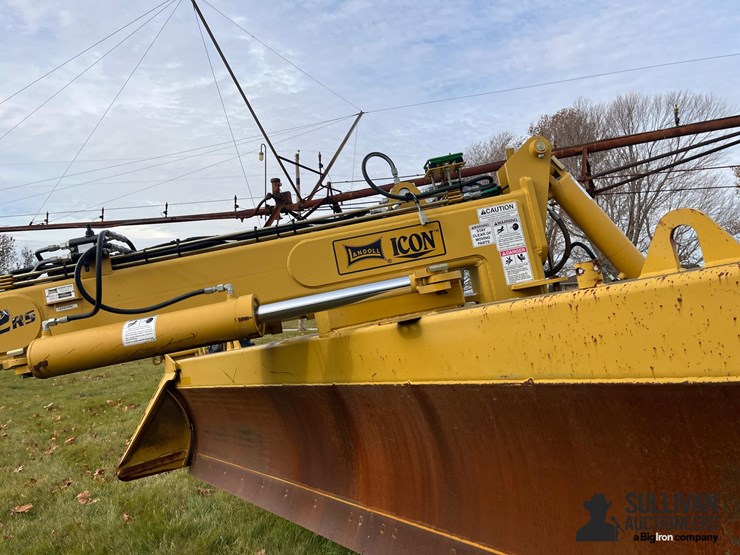 2017-landoll-1632rs-rear-steer-pull-type-grader-image-13