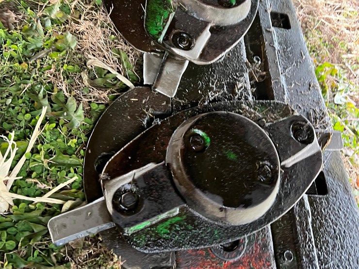 john-deere-275-image-15