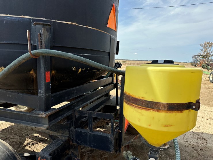 #33804-•-1150gal-nurse-wagon-image-24