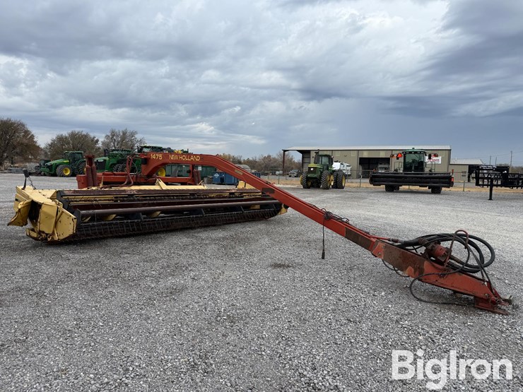new-holland-1475-image-3