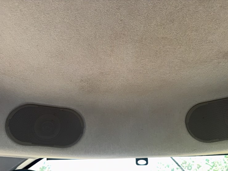 case-ih-magnum-335-image-104