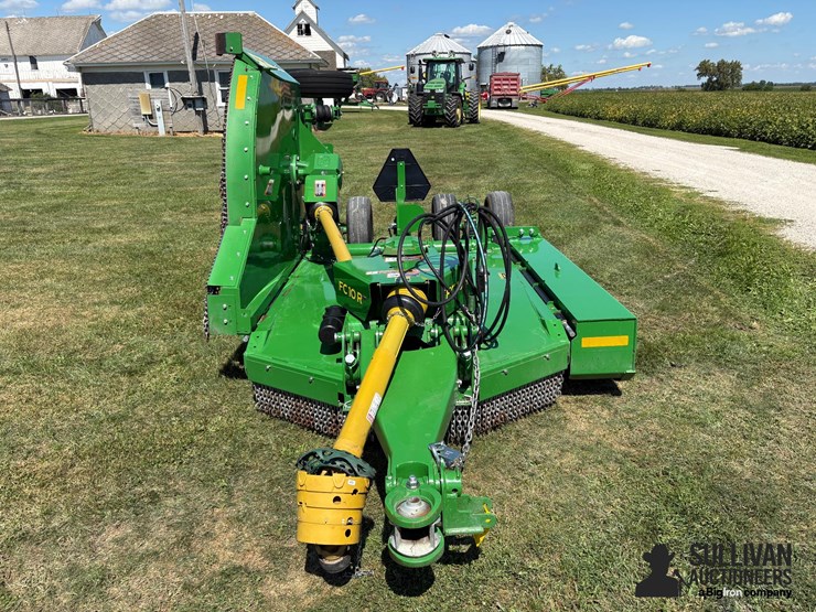 2024-john-deere-fc10r-image-2