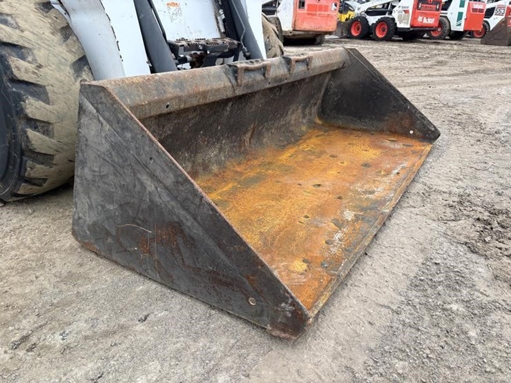 2019-bobcat-s630-image-10