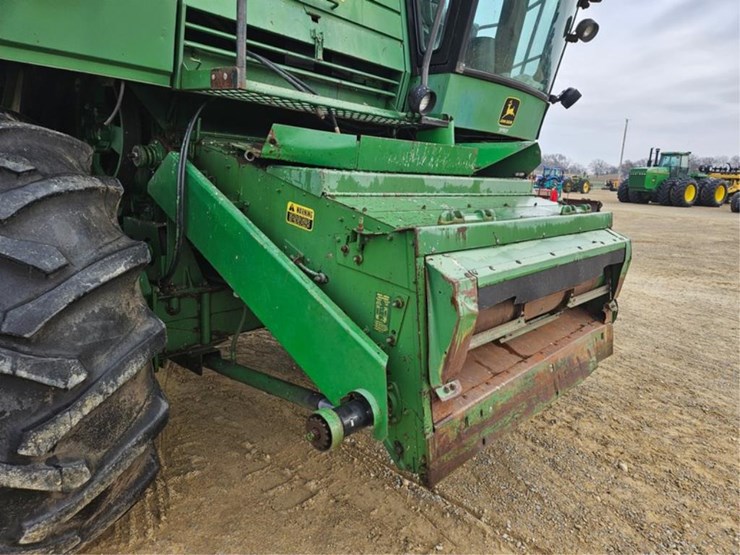 john-deere-8820-image-13