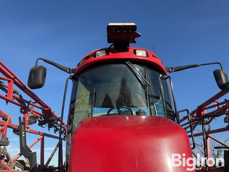 2010-case-ih-patriot-4420-image-10