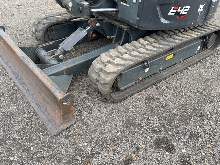 2021-bobcat-e42-image-14