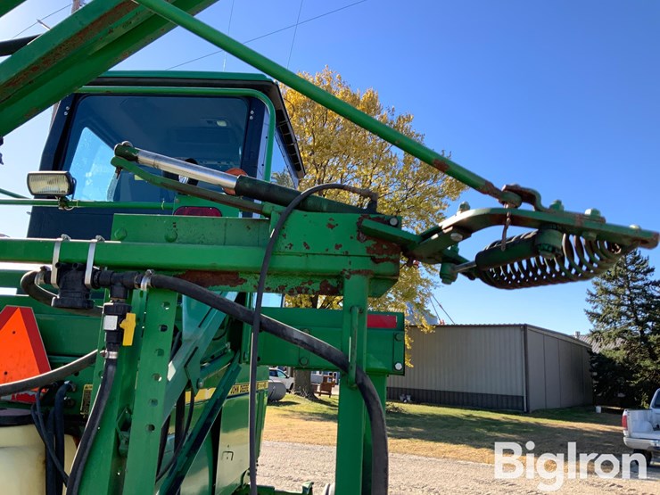 john-deere-6000-image-13