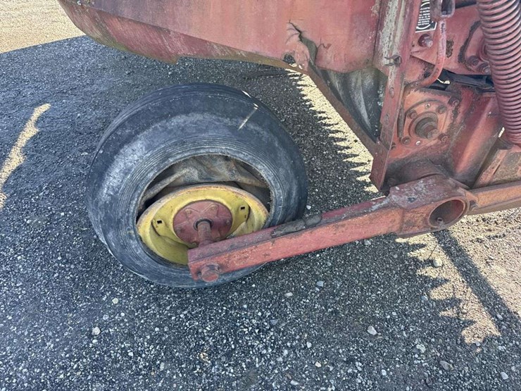 new-holland-489-image-15