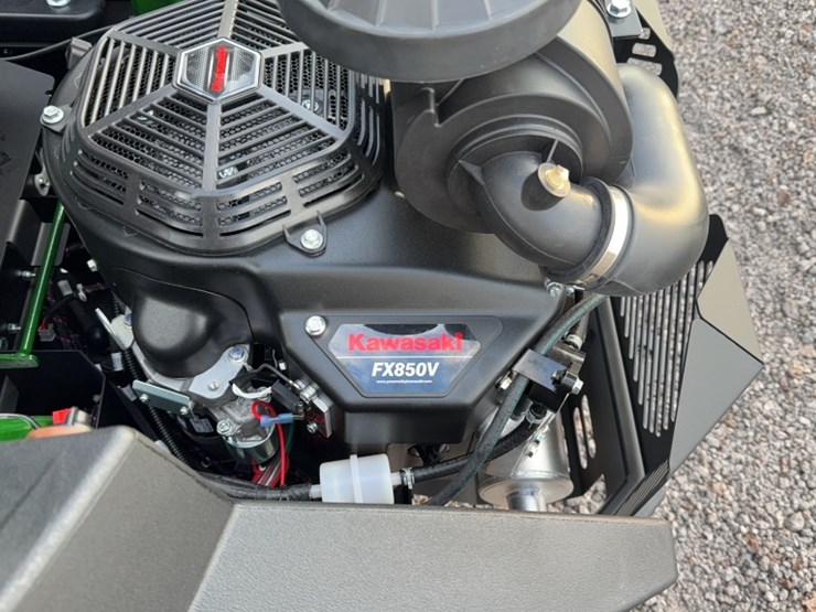 #3079-•-yakta-yxr-320-zero-turn-lawn-mower-image-11