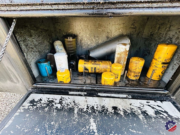 2007-peterbilt-340-image-55