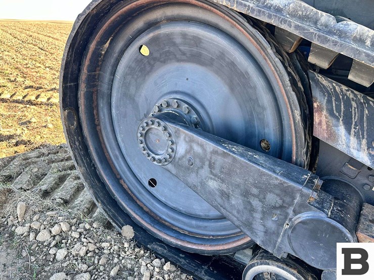 cat-challenger-55-tractor-image-47