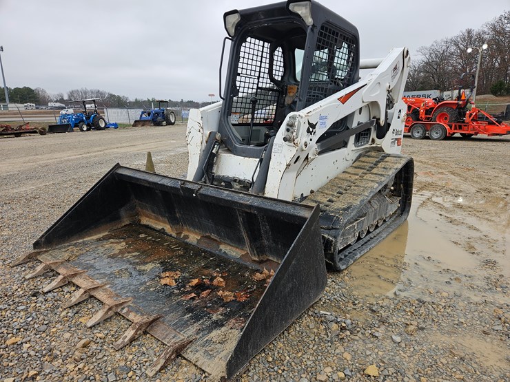 2018-bobcat-t770-image-1