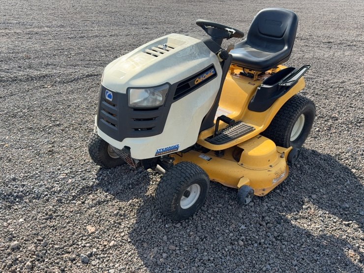 cub-cadet-ltx1050vt-image-1