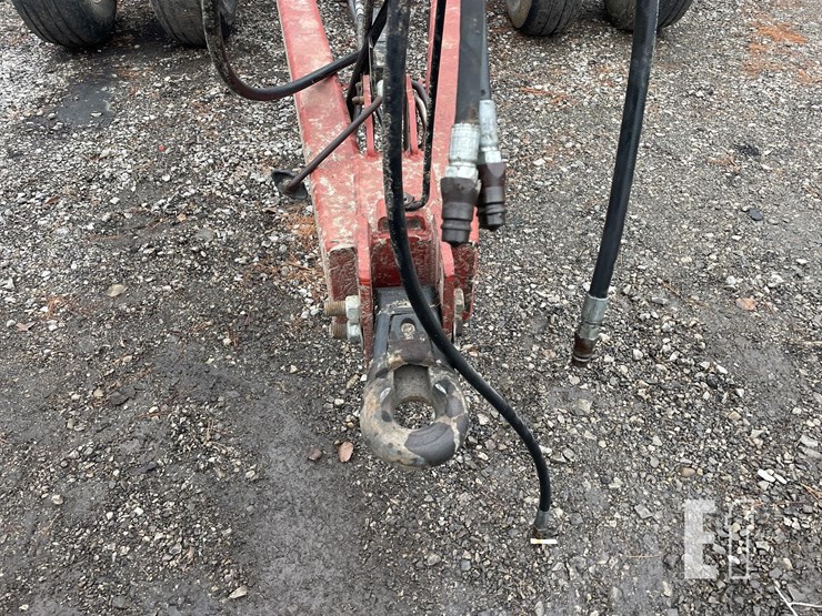 case-ih-2500-image-21