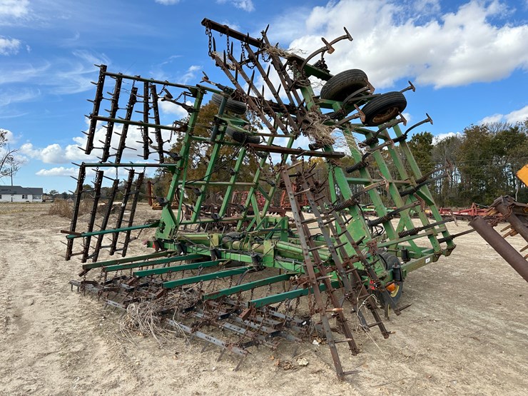 john-deere-38-image-3