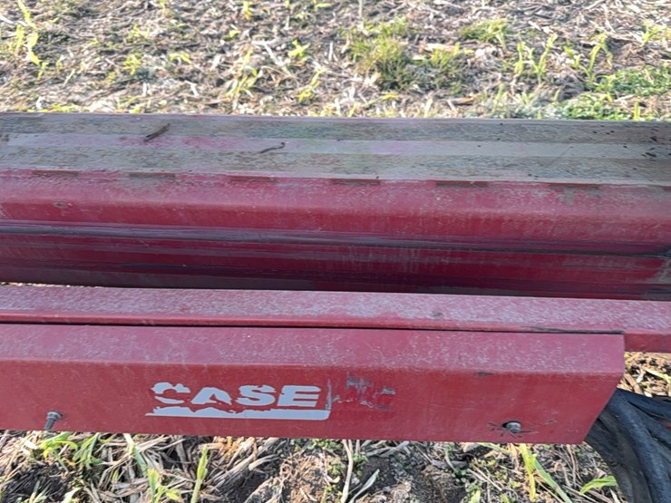 case-ih-1200-image-18