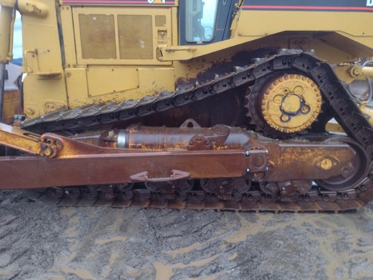 caterpillar-d8r-image-20