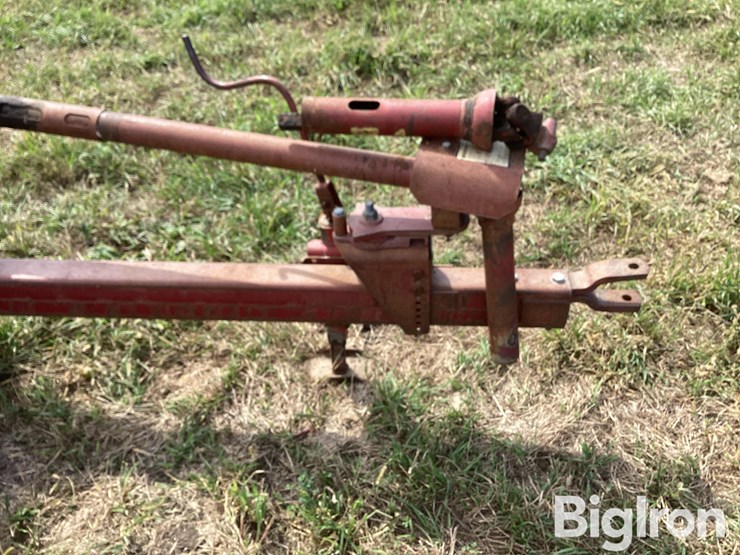 1978-new-holland-310-image-11