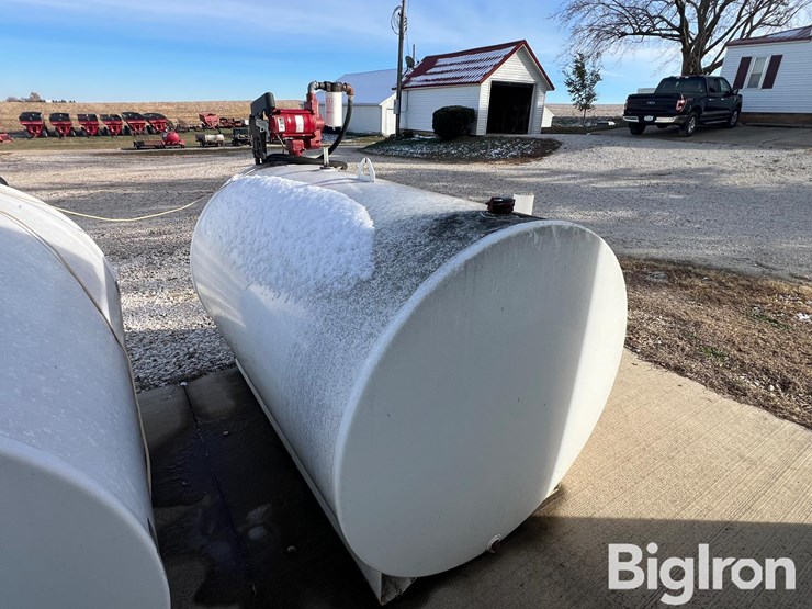 500-gal-fuel-tank-w/-pump-image-7
