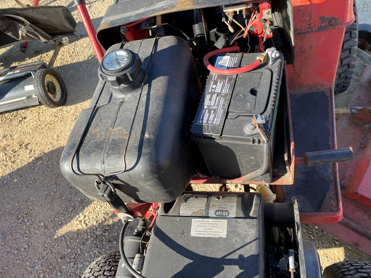 massey-ferguson-1200-image-22