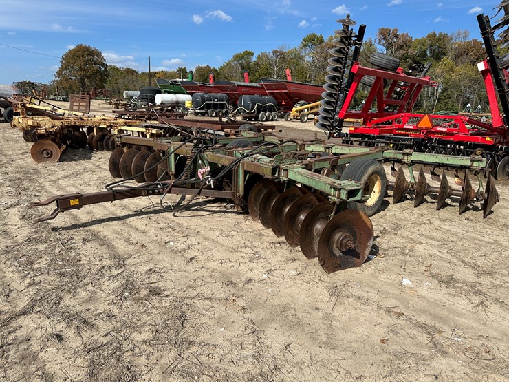 john-deere-635-image-1