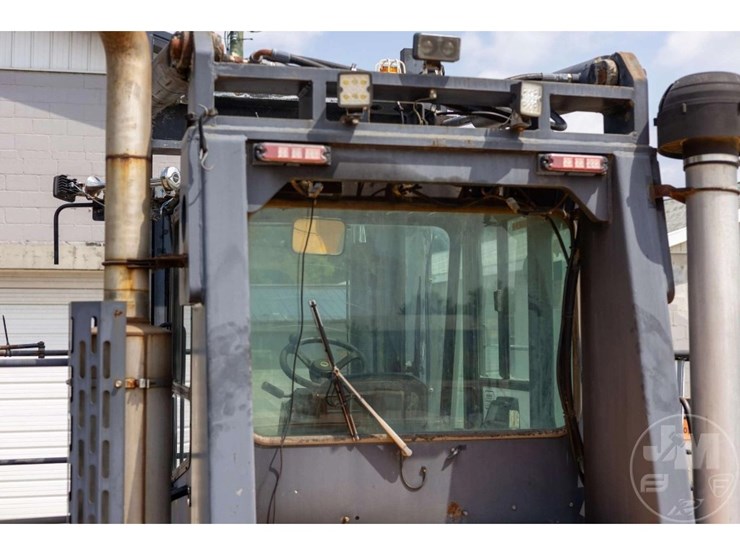 offsite-2010-hoist-p800at-80,000-rough-terrain-forklift-image-5