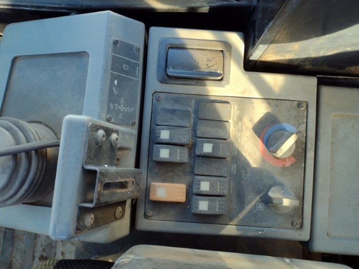 2003-caterpillar-924g-image-10