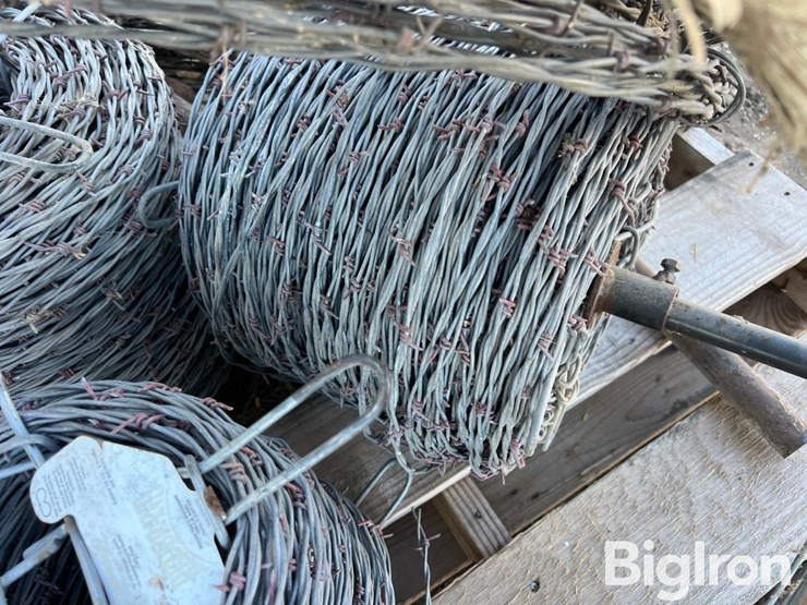 pallet-of-fencing-wire-image-11