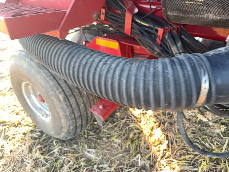 case-ih-1240-image-14