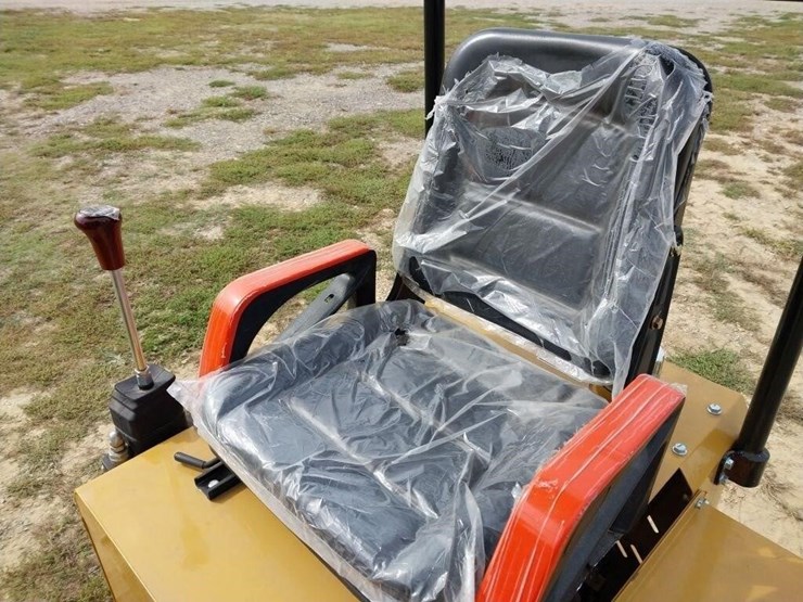 new-agt-gas-hyd-mini-wheel-loader-image-7