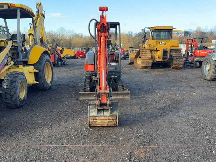 kubota-kx71-3s-image-2