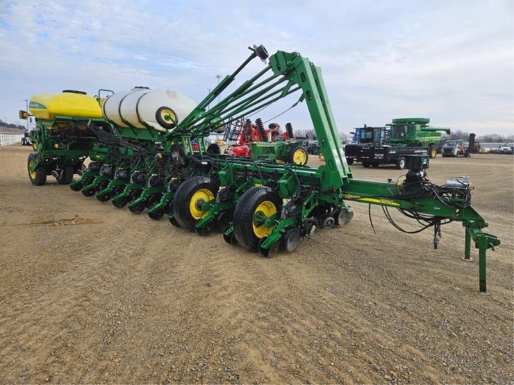 john-deere-1770nt-image-7