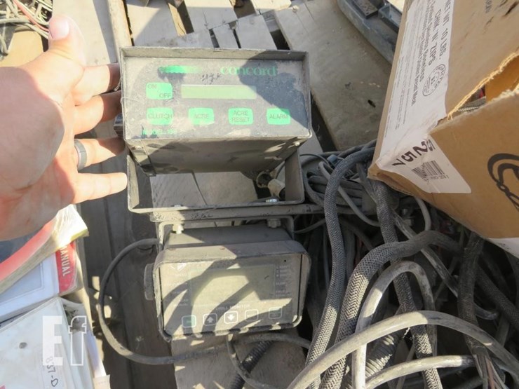 john-deere-7200-image-3