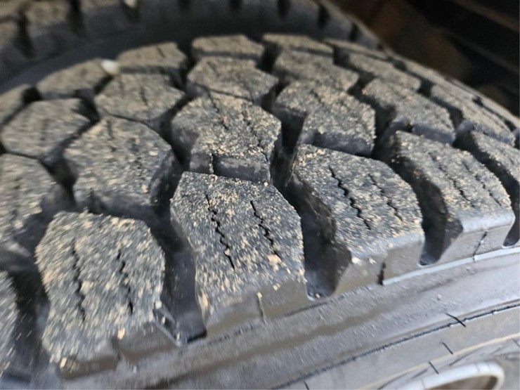 #3284-•-2003-gmc-c5500-aerial-truck-image-52