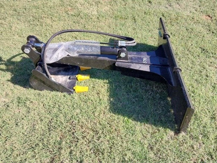 new-future-s/s-qa-hyd-straight-arm-backhoe-image-3