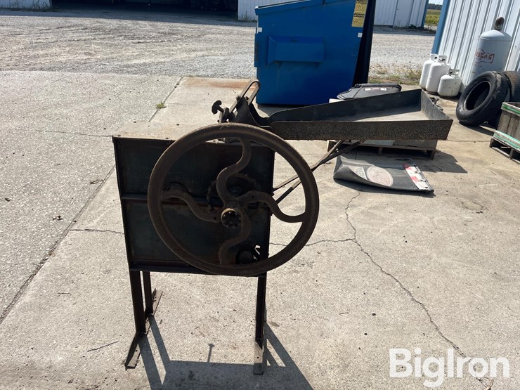 corn-sheller-image-4