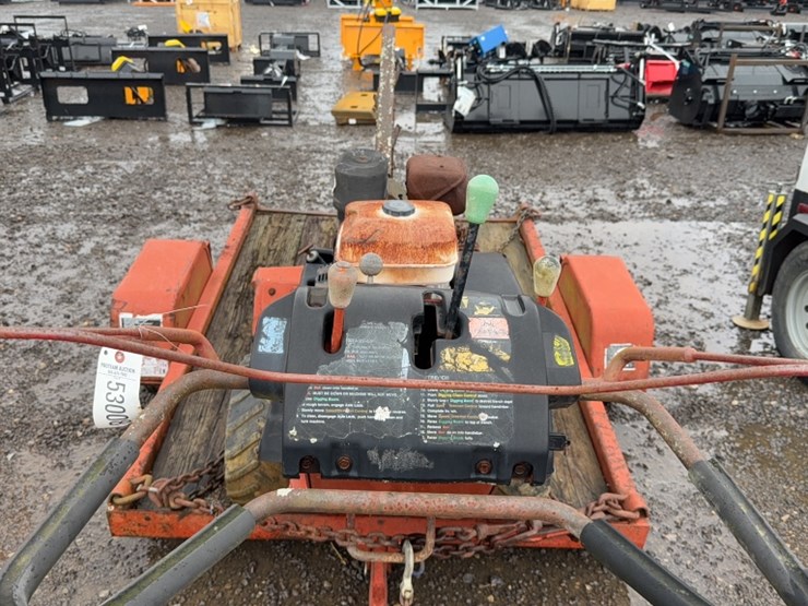 ditch-witch-1230-image-11