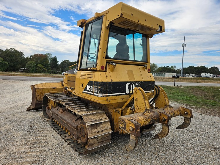 2002-caterpillar-d5g-xl-image-9