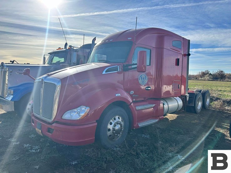 kenworth-t680-image-1