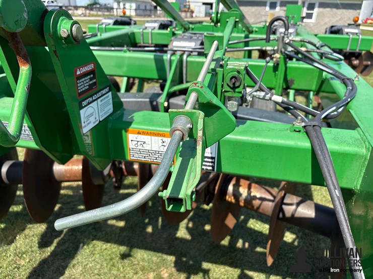 2011-john-deere-512-image-19
