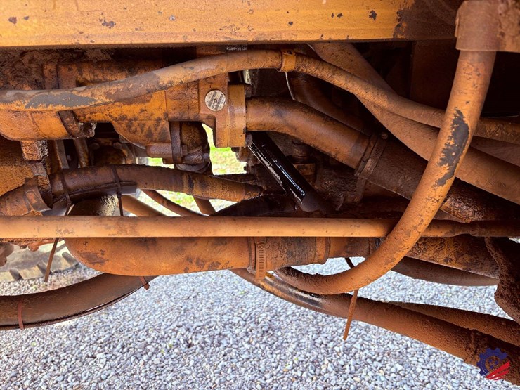 1990-caterpillar-769c-image-54