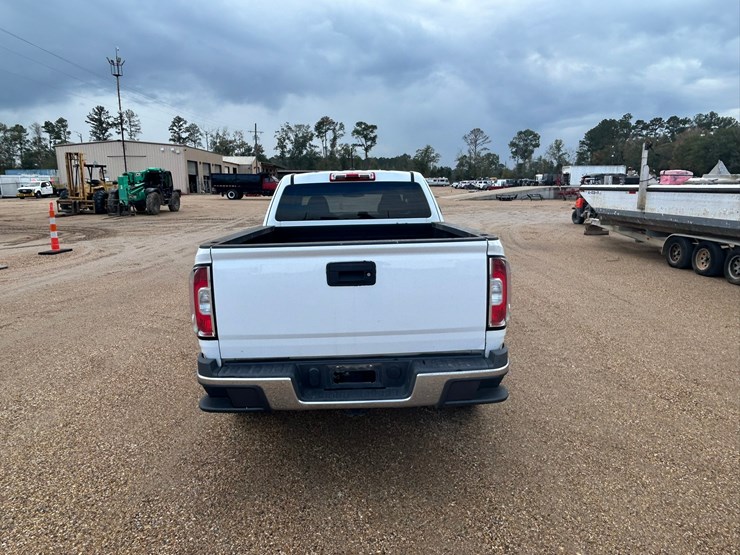 2018-gmc-canyon-image-9