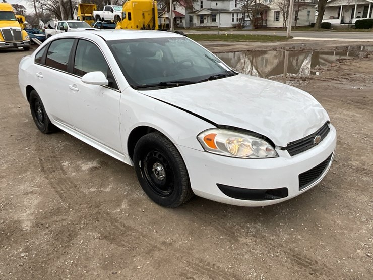 2014-chevrolet-impala-image-4