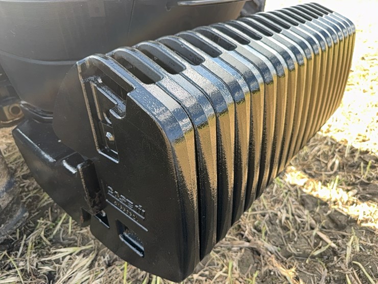 case-ih-magnum-335-image-11