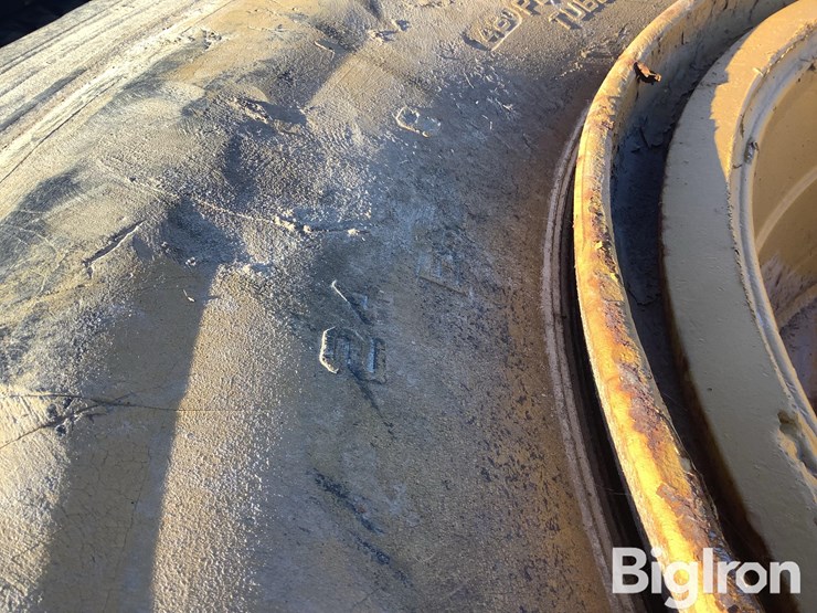 caterpillar-rims-&-tires-image-13