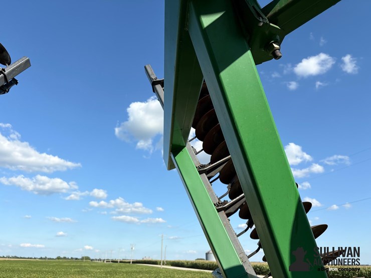 2010-john-deere-637-image-20