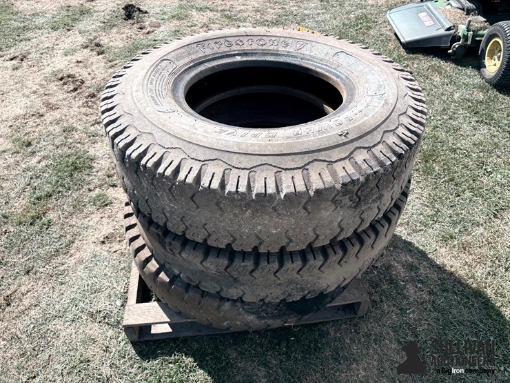 10.00-20-tires-image-4