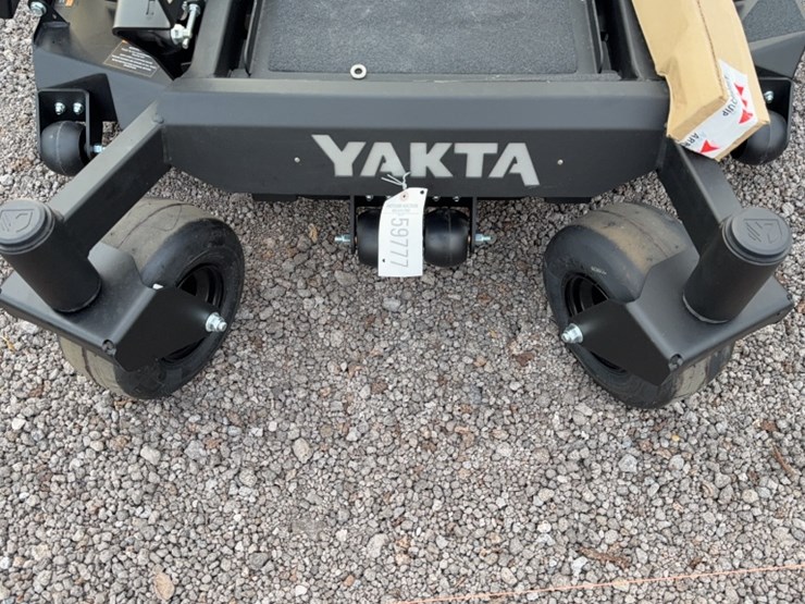 #3080-•-yakta-yxr-120-zero-turn-lawn-mower-image-4