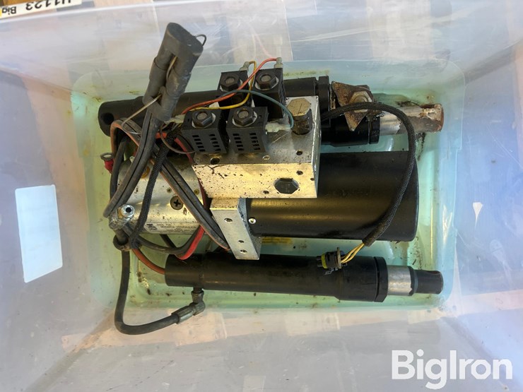 12-volt-hydraulic-pump-image-5